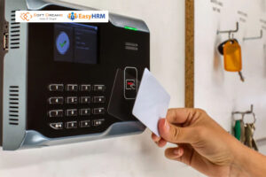 Chấm công bằng thẻ từ