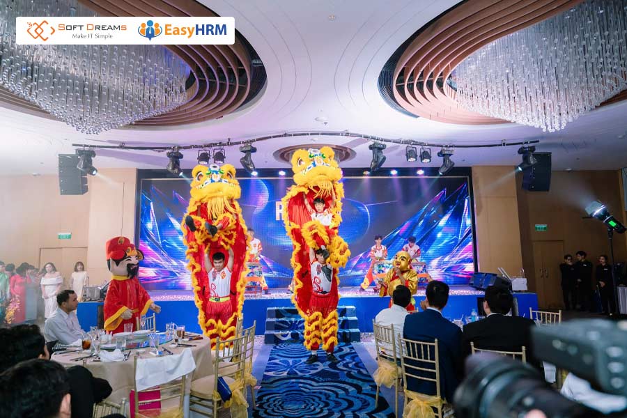 Hướng dẫn quy trình tổ chức Year End Party từ A–Z