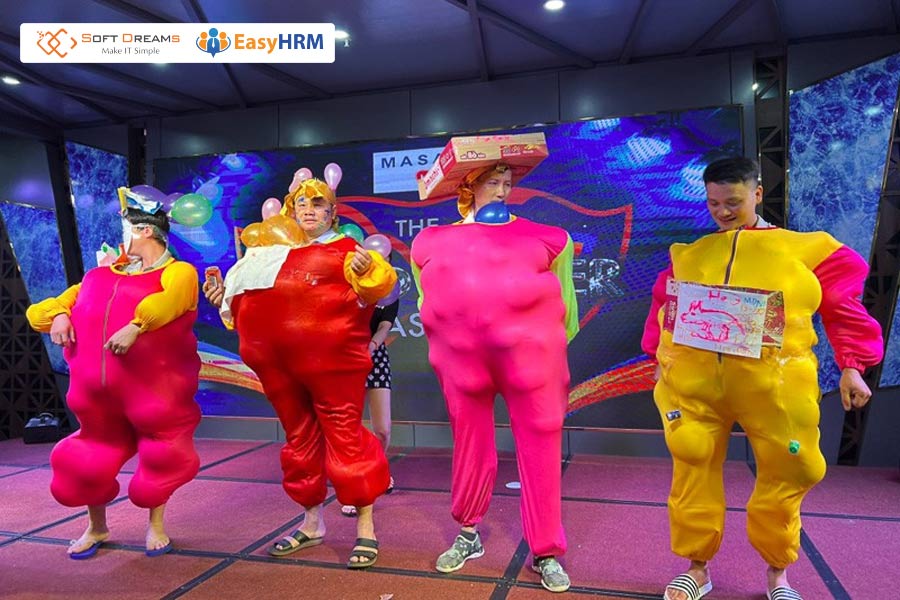 Những yếu tố cần cân nhắc khi chọn trò chơi Year End Party