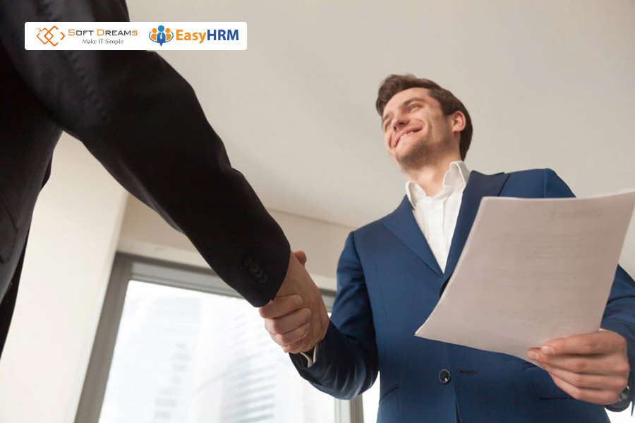 Truy lĩnh tăng lương khi được nâng bậc, thăng chức