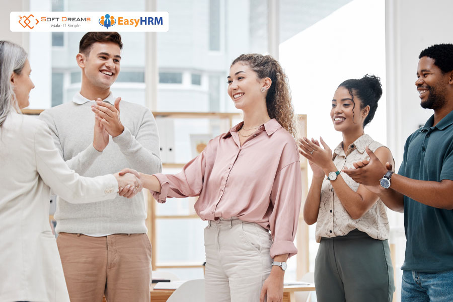 Hoạt động giúp nhân viên mới hòa nhập nhanh chóng