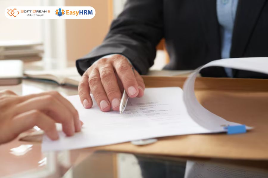 Tái ký hợp đồng lao động là gì?