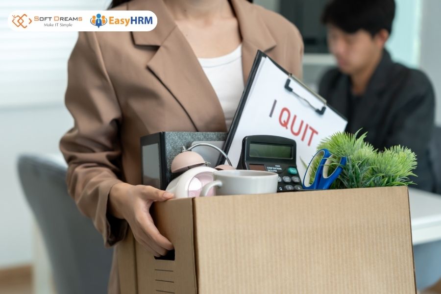 Trường hợp chấm dứt hợp đồng lao động với người nước ngoài